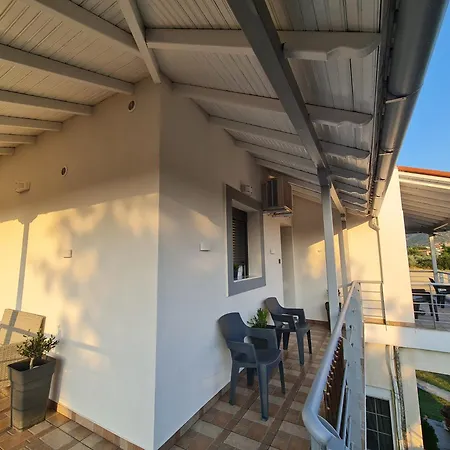 Comfortable Near To Nature!!! *